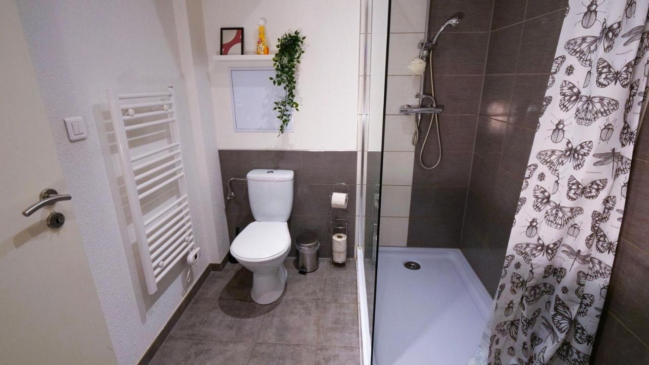 # Le 4 # Tres Beau Appartement T3 Neuf, Tout Confort, Mulhouse Centre Ville Eksteriør billede